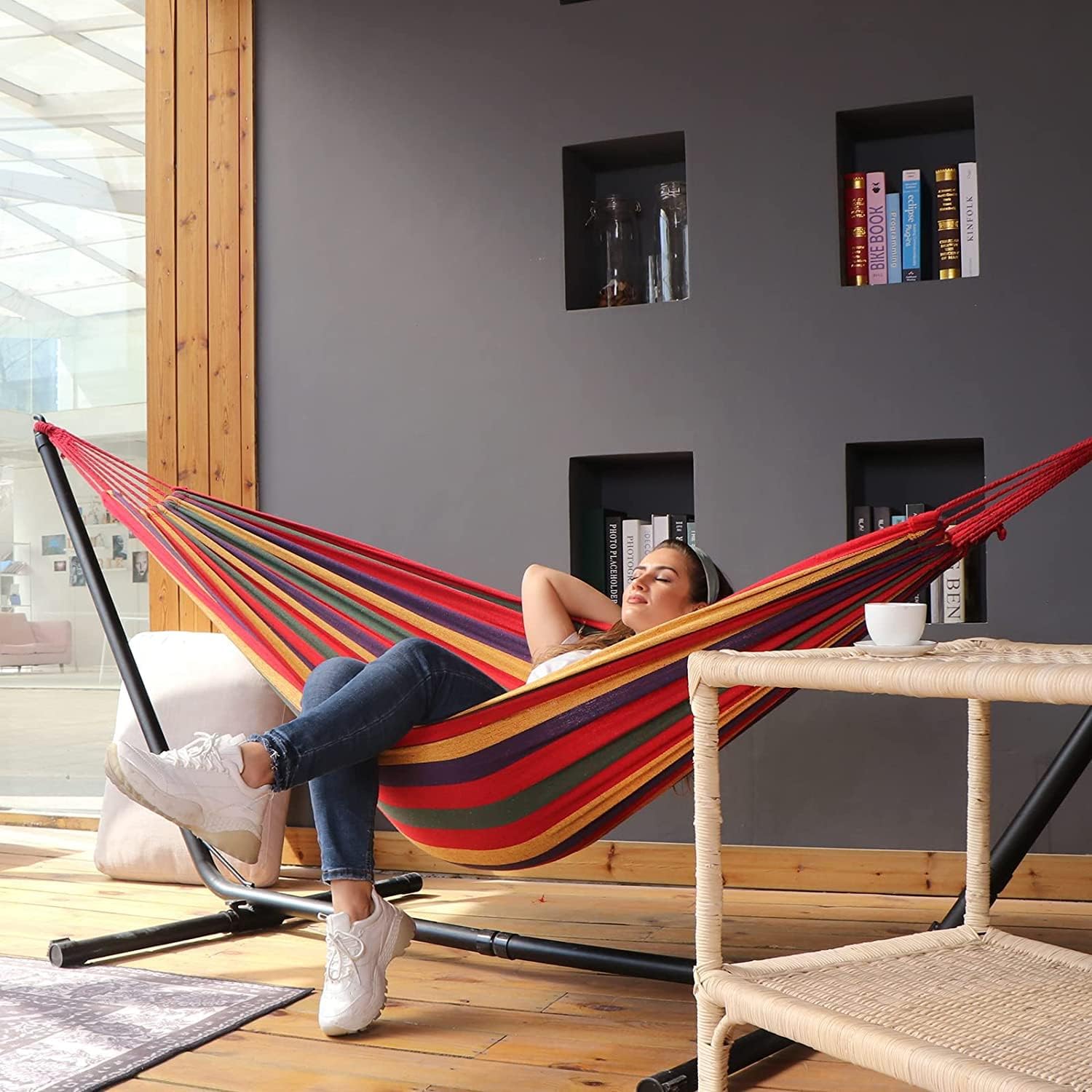 Hamac de gradina cu suport metalic, Zola, material textil, dimensiune hamac 185 x 80 cm, greutate suportata 150 kg, 265 x 100 x 95 cm, cadru din otel Hamac de gradina cu suport metalic, Zola, material textil, dimensiune hamac 185 x 80 cm, greutate suportata 150 kg, 265 x 100 x 95 cm, cadru din otel